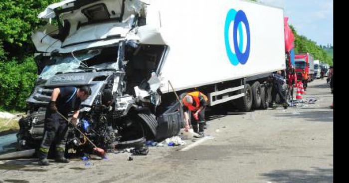 Un accident de  camion