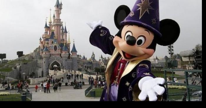 3 entrées gratuites à disneyland paris pour une journée de rêve.