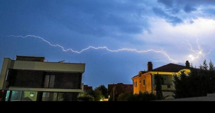 Doubs franois des orages violants attendue déjà des coupures de courant