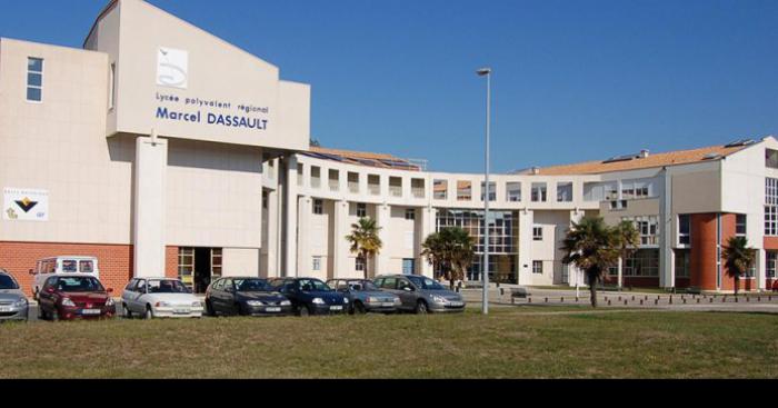 Un ados de 17 ans tué devant le lycée Marcel Dassault à Rochefort (17)