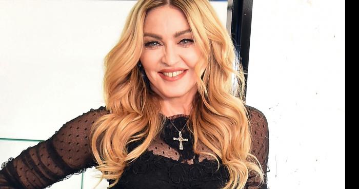 FLASH INFO: Suicide de la Star mondiale Madonna , la scène de la chanson en deuil.