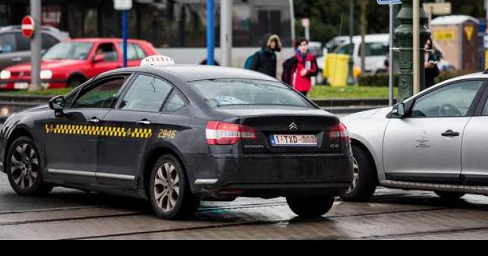 Bennour  Mohamed  : Taxi et  trafiquants  de  voitures  !