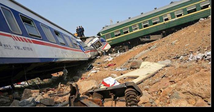 Déraillement d'un TGV  Roanne