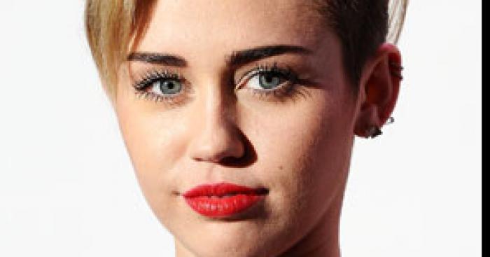 Miley Cyrus arrête ses conneries pour l'an 2016