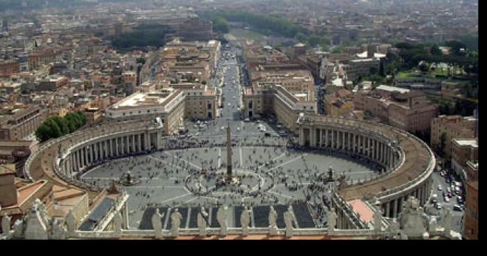 Démission du  Pape François - Le Cardinal Yéku en lice pour le remplacer