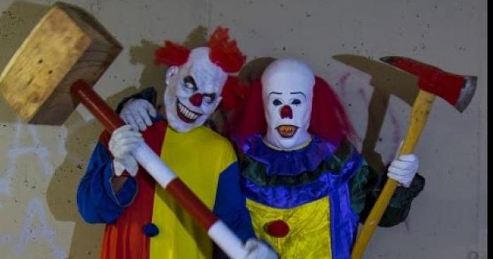 Une personne déguisé en clown attrape et tue un jeune garçon dans un lycée abandonné a nanterre au parc andré malraux