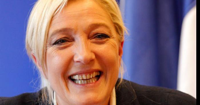 Marine Lepen née hermaphrodite