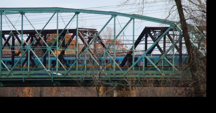 L'affreuse nouvelle provien du pont au parc Woodyatt