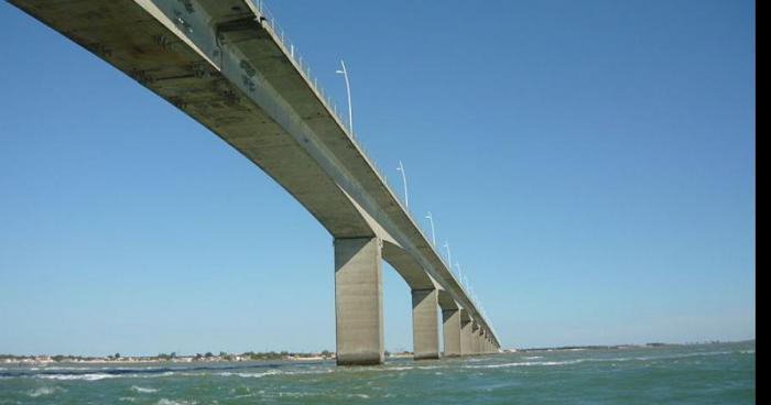 PONT D'OLERON FERMEE