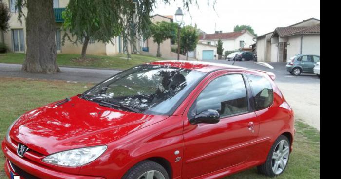 Furie au volant à boisset