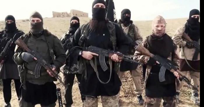 Un groupe de jeunes menace Daesh