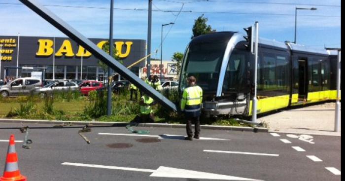 Accident de tram: il déraille à cause de Pokemon Go