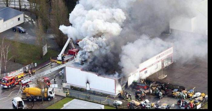 Incendie d'un entrepôt à Mulhouse