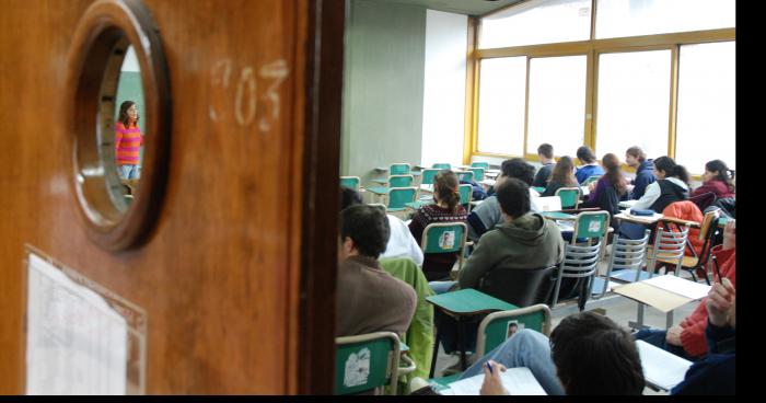 Un élève blesse mortellement trois autres élèves de son lycée.