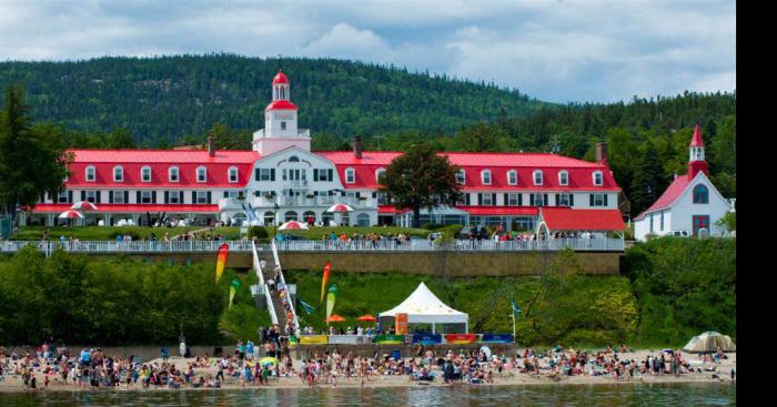 à lannée pour l'hôtel Tadoussac !? comment les travailleurs prennent til sa ?