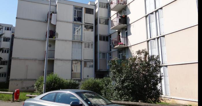 Un jeune homme agée de 16 se sucide d'un batiment du cartier turque