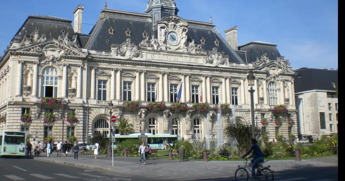 Nuit noire à Tours. Le gang d'Irina a encore frappé