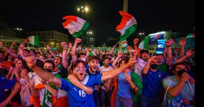 Les italiens font la fête à Besançon et le match et même pas terminer