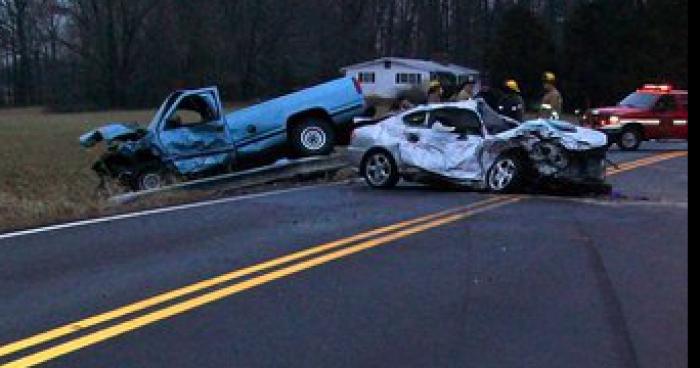 Un mort sur l’autoroute 15.