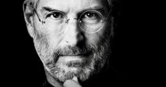 Steve Jobs défend Miss Belgique.