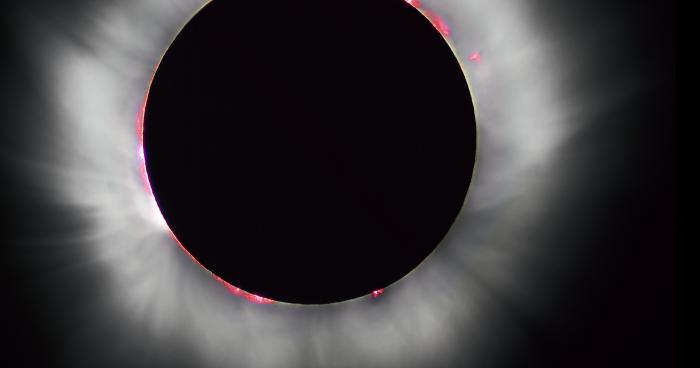 Éclipse inter totale