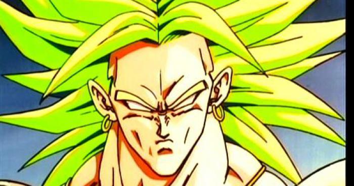 Broly au dessus de super sayen god.