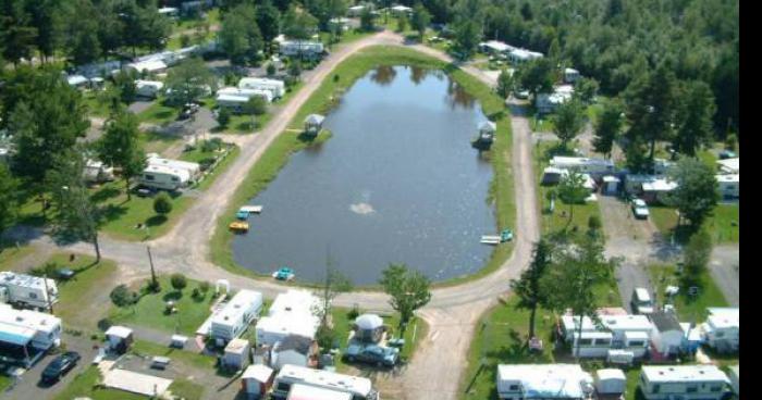 Un camping de Lacolle servira de camp de base pour les réfugiées qui travers illégalement la frontière!