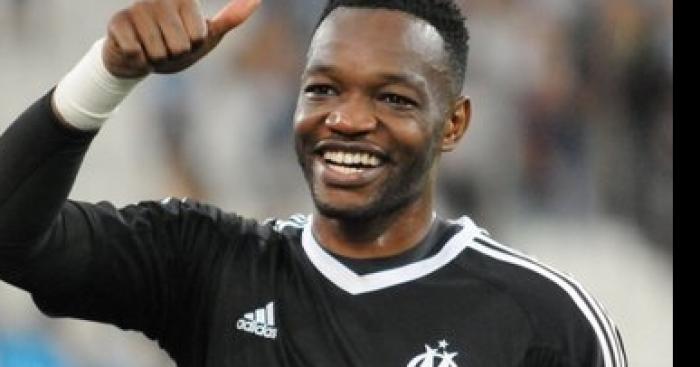 STEVE MANDANDA A ENFIN EFFECTUÉ UN ARRET