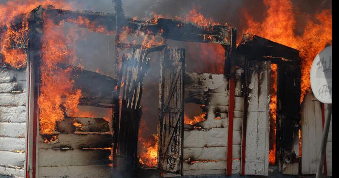 ETAPLES : Sa maison explose après un pet concentré en méthane.