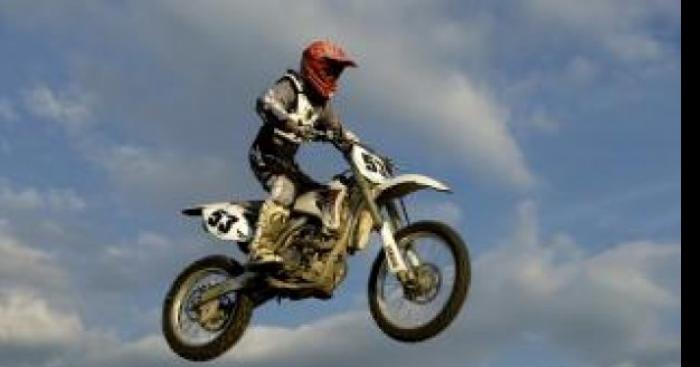 Jeune enfant nomme theodore retrouve mort,les danger de la moto...