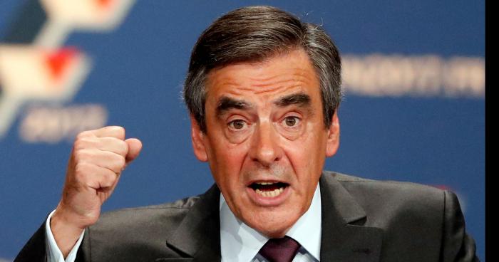 François FILLON a les mains libres. Tout est annulé