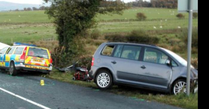 Décédé dans un accident d auto