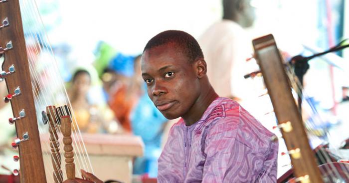 Sidiki Diabaté en concert à Beauvais