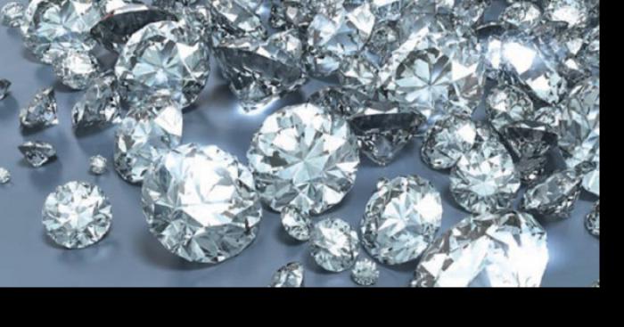 DES DIAMANTS A POINTE-FORTUNE