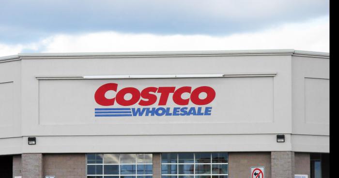 Un entrepôt Costco à Granby pour l'été 2016,