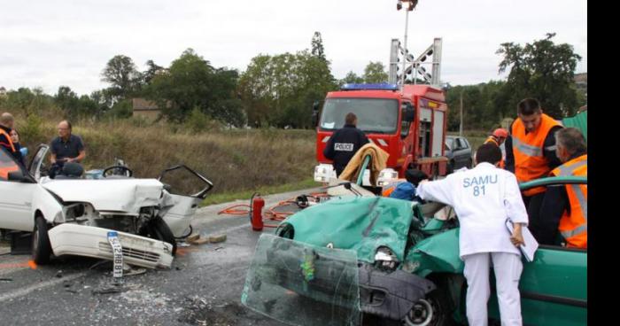 Jean marie le pen mort dans un accident de voiture