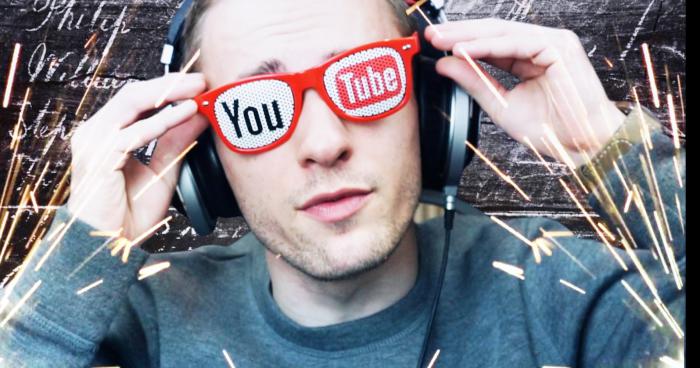 Le youtubeur Squeezie meurt en jouant un un survival horror