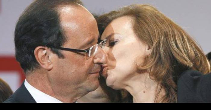 François Hollande décide de rendre son pouvoir au gouvernement.