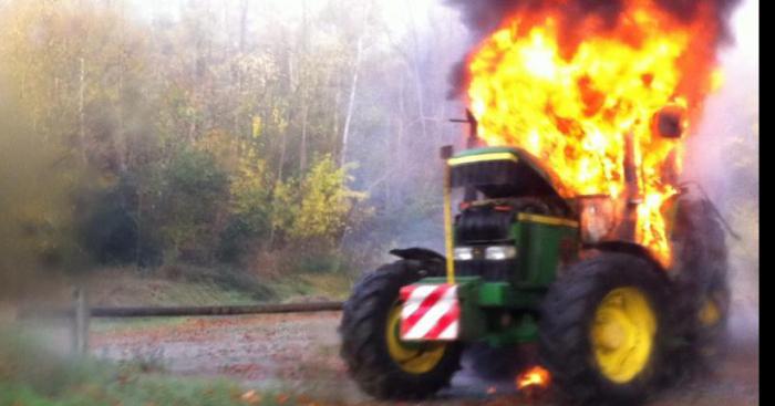 John deere incendier à Lincé