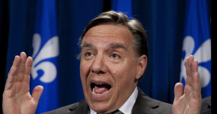 François Legault propose un construire un mur entre le Québec et le Nouveau Brunswick.