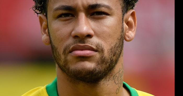 Neymar rejoint Cristiano