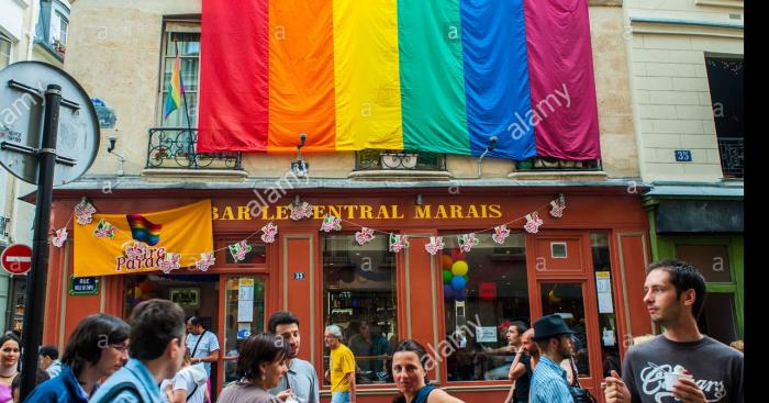 Fermeture d'un bar gay dans le marais pour outrage aux bonnes mœurs