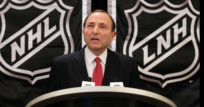 Gary Bettman autorise la création de quatre nouvelles équipes de la LNH