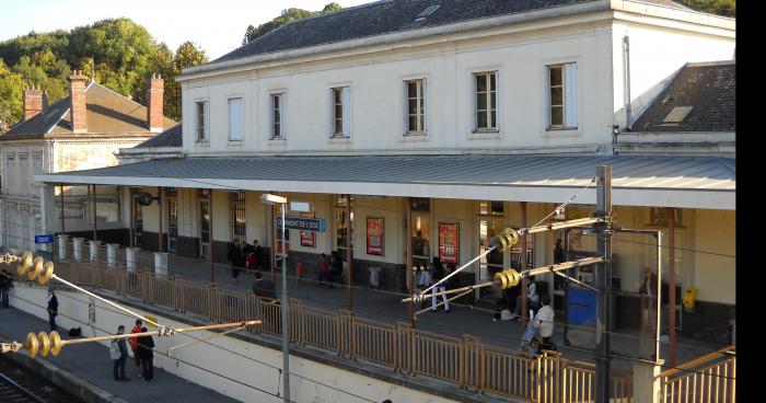 Dinausor à la gare ?