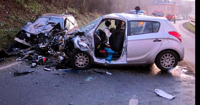 Accident de voiture sur la route Le Mas-Sainte Marthe