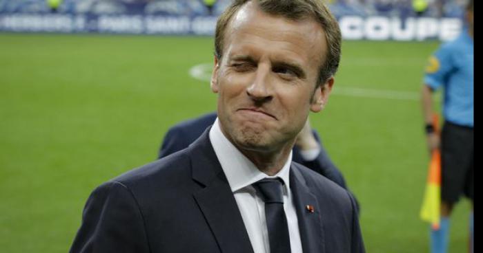 Coupe du monde rassemblement interdit par le roi Macron 1er