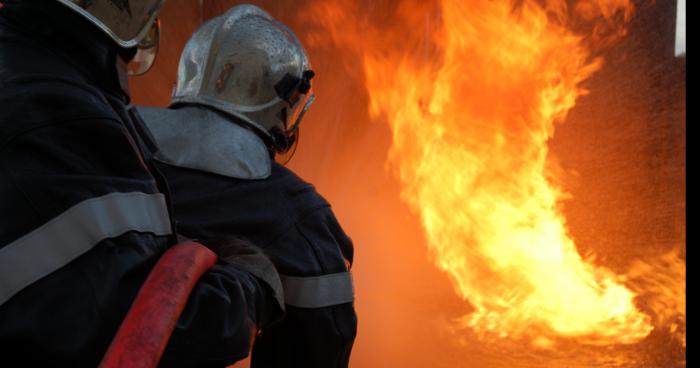 LA ROCHELLE : Incendie à la piscine municipale