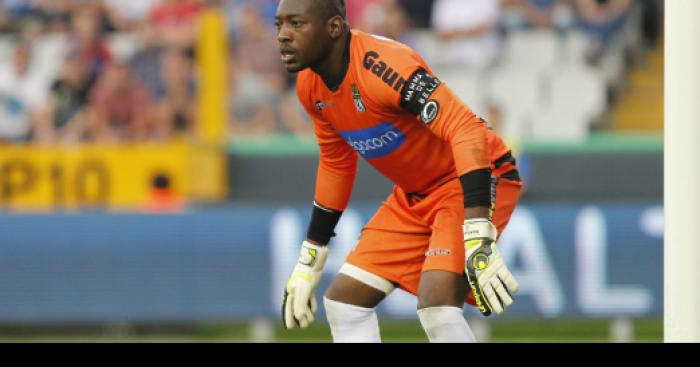 Direction le White Star pour Parfait Mandanda