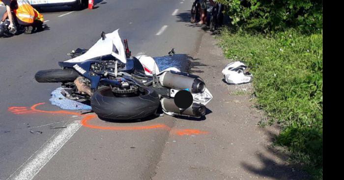 Un jeune adolescent fait un accident de la route