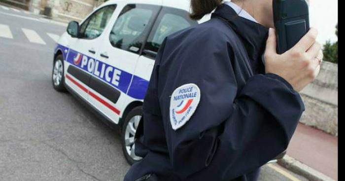 Les policier ont poursuit un scooter et ont retrouver plus de 500 grammes de cannabis a dollemard